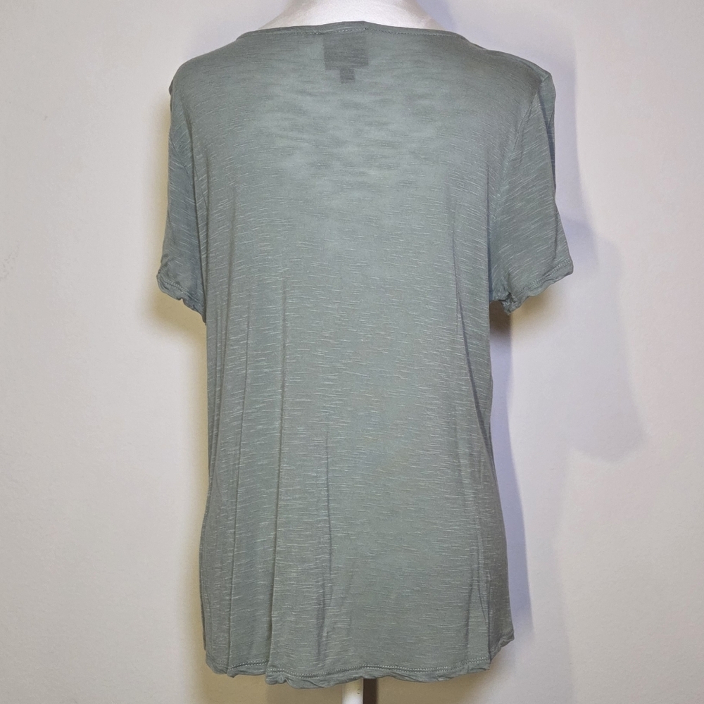 Light Teal Short Sleeve Top with Embroidery - Picture 4 of 6